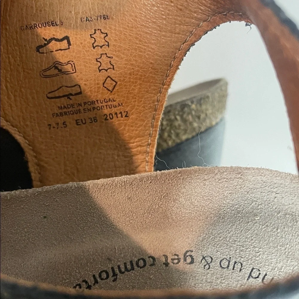 Taos | Women’s Carousel 3 Wedge Strappy Sandals Size 7.5